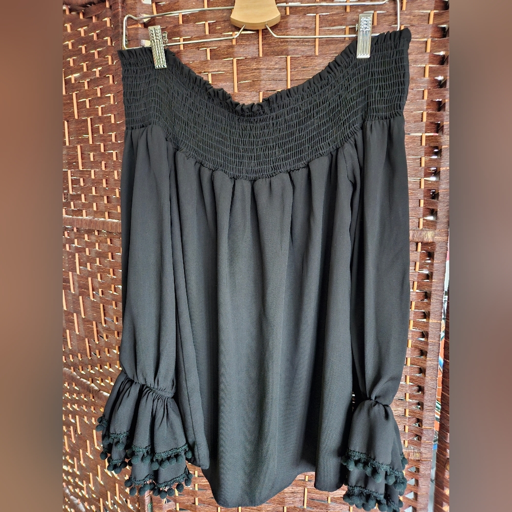 VaVa by Joy Han top